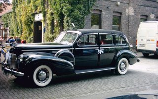 12ApostelamStaadtEssen–hochzeit-07.jpg 12ApostelamStaadtEssen–hochzeit-07.jpg