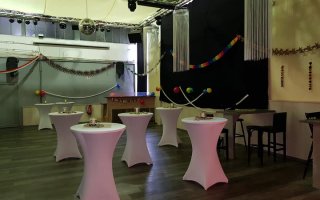 Tischlerei Bertram saalvermietung.de 3.jpg Tischlerei Bertram saalvermietung.de 3.jpg