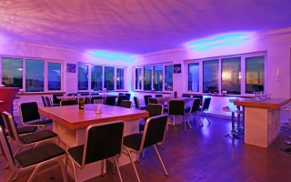 Die Skybar   I   Der Partysaal   I   Das Tanzloft