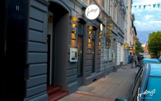 20170819_Fridays_Opening-Night_0053-e1563312031679.jpg 20170819_Fridays_Opening-Night_0053-e1563312031679.jpg