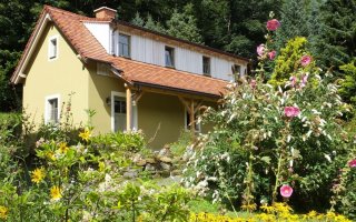 saalvermietung.de Ferien in der saechsischen Schweiz Haus1.jpg saalvermietung.de Ferien in der saechsischen Schweiz Haus1.jpg