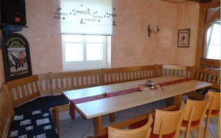 Rucki-Zucki-Bar saalvermietung.de 4.jpg Rucki-Zucki-Bar saalvermietung.de 4.jpg