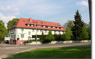 gruenhof-2011-2.jpg gruenhof-2011-2.jpg