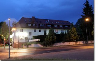 gruenhof-2011-4.jpg gruenhof-2011-4.jpg