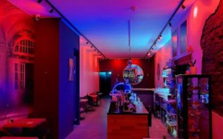 Cafe Bar Aquila Berlin partyraum.de 5.jpeg