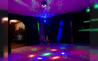 München The Ape Club Innenraum partyraum.de 1.jpeg München The Ape Club Innenraum partyraum.de 1.jpeg