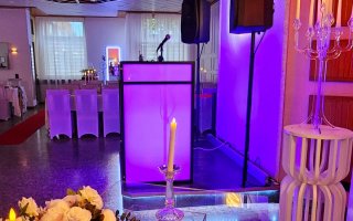 Schloß Holte-Stutenbrock Eventsaal Am Markt partyraum.de 7.jpg Schloß Holte-Stutenbrock Eventsaal Am Markt partyraum.de 7.jpg