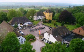 Höxter Tonenburg partyraum.de 1.jpg Höxter Tonenburg partyraum.de 1.jpg