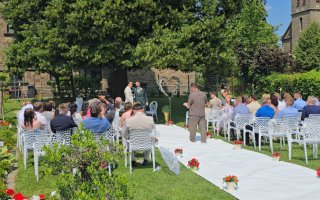 Haus Burger Lindlar partyraum.de 20.jpg Haus Burger Lindlar partyraum.de 20.jpg