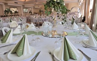 Haus Burger Lindlar partyraum.de 4.jpg Haus Burger Lindlar partyraum.de 4.jpg