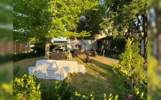 Giesen Kollmanns Live Kleiner Saal Aussen partyraum.de 4.jpg Giesen Kollmanns Live Kleiner Saal Aussen partyraum.de 4.jpg