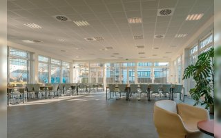 Glinde Catch up GmbH partyraum.de 7.jpeg Glinde Catch up GmbH partyraum.de 7.jpeg