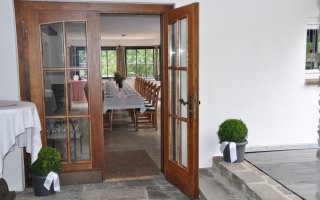 05_ Eingang Waldheim Dörspetal Bergneustadt partyraum.de.jpg