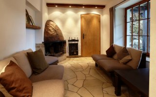 08_Karmin Waldheim Dörspetal Bergneustadt partyraum.de.jpg