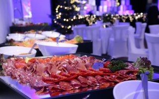 Selters Eisenbach Saalbau Eventlocation partyraum.de 4.jpg Selters Eisenbach Saalbau Eventlocation partyraum.de 4.jpg