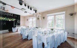 Giesen Kollmanns Live Großer Saal partyraum.de 2.jpg Giesen Kollmanns Live Großer Saal partyraum.de 2.jpg