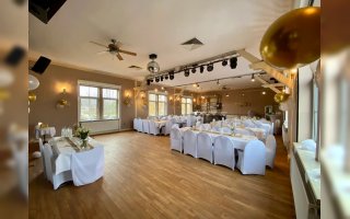 Giesen Kollmanns Live Großer Saal partyraum.de 6.jpg Giesen Kollmanns Live Großer Saal partyraum.de 6.jpg