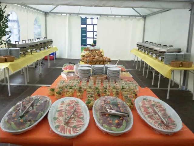 Damme Party Service Koch.jpg