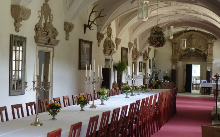 Ottendorf-Okrilla Schloss Hermsdorf saalvermietung.de 10.jpg