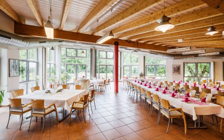 Unterkunft-Gelsenkirchen-Tagungshaus-1024x683.jpg Unterkunft-Gelsenkirchen-Tagungshaus-1024x683.jpg