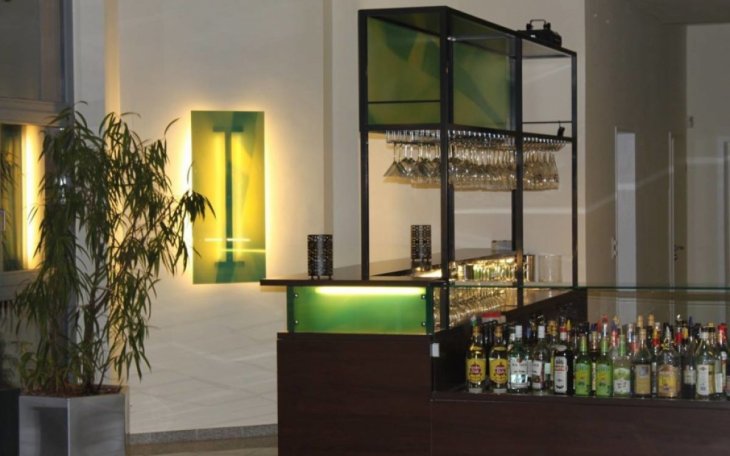 saalvermietung.de C.T. Weber Moonlight 2.jpg