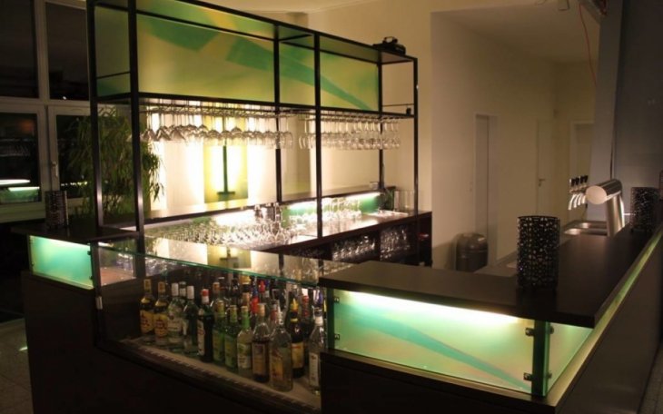 saalvermietung.de C.T. Weber Moonlight 3.jpg