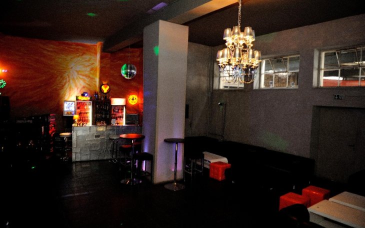 saalvermietung.de Salz-Club Raum 2 Lounge 3.jpeg