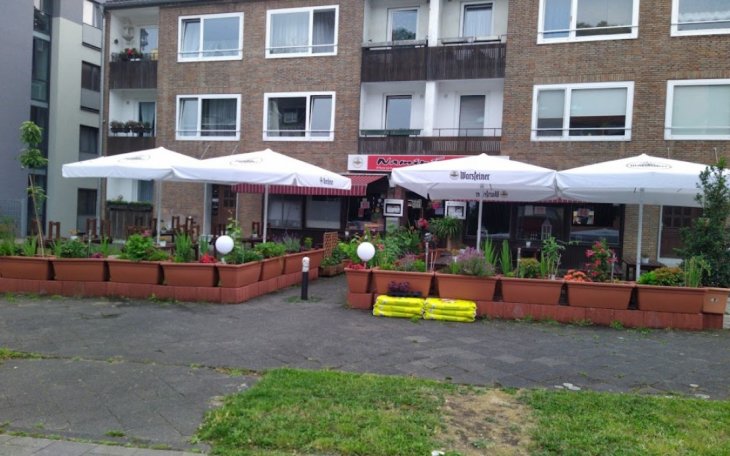 saalvermietung.de Namini’s Restauran Außen.jpg