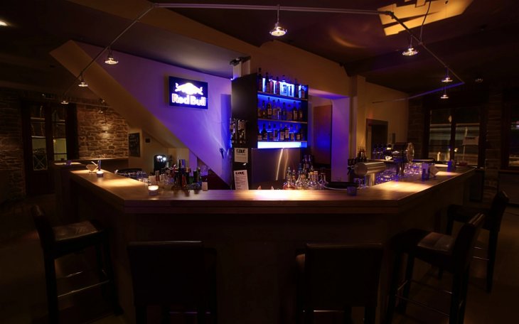 saalvermietung.de la Cave Theke.jpg