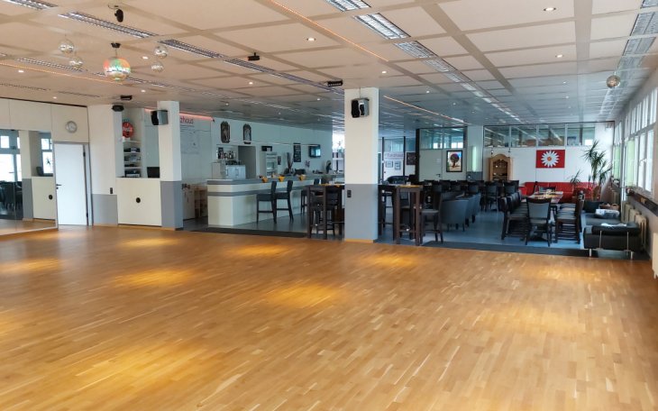 Schorndorf Tanzhaus Schorndorf Barbereich saalvermietung.de 8.jp