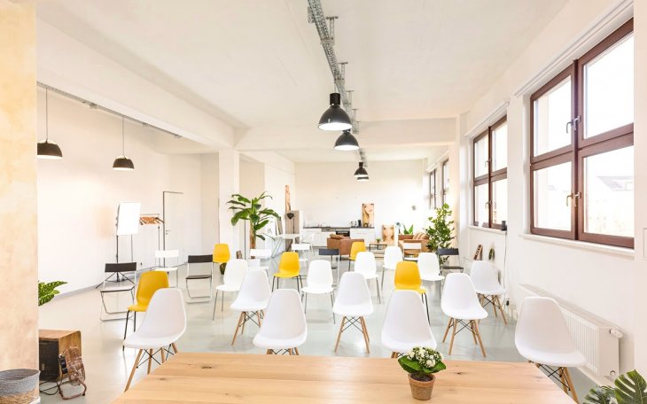 Fotostudio Dresden Mietstudio Freiraum 140 saalvermietung.de 6.j