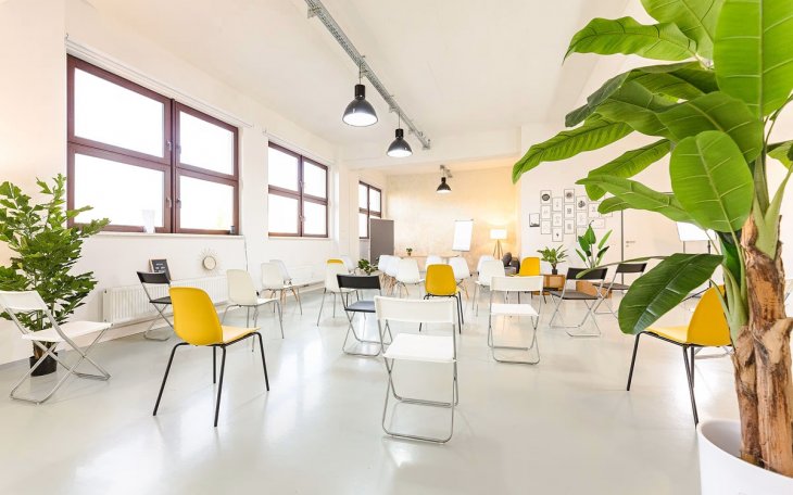 Fotostudio Dresden Mietstudio Freiraum 140 saalvermietung.de 7.j