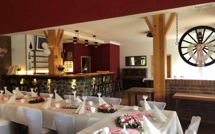 VIERBURG Bützow saalvermietung.de 4.jpg