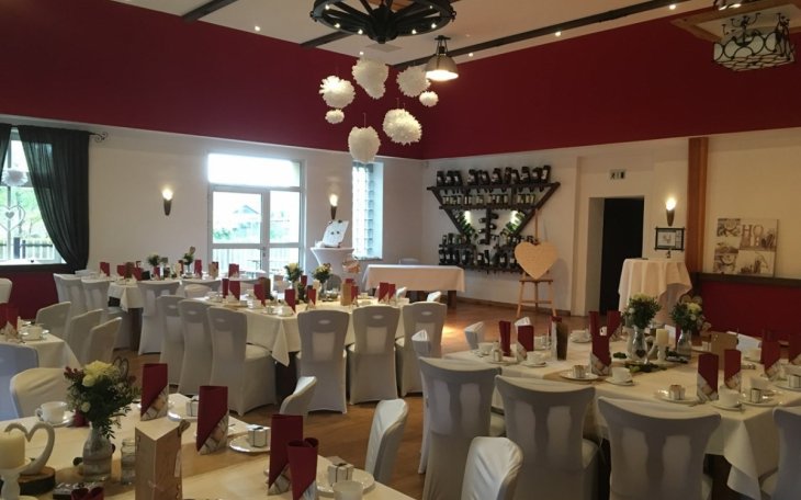 VIERBURG Bützow saalvermietung.de 1.jpg