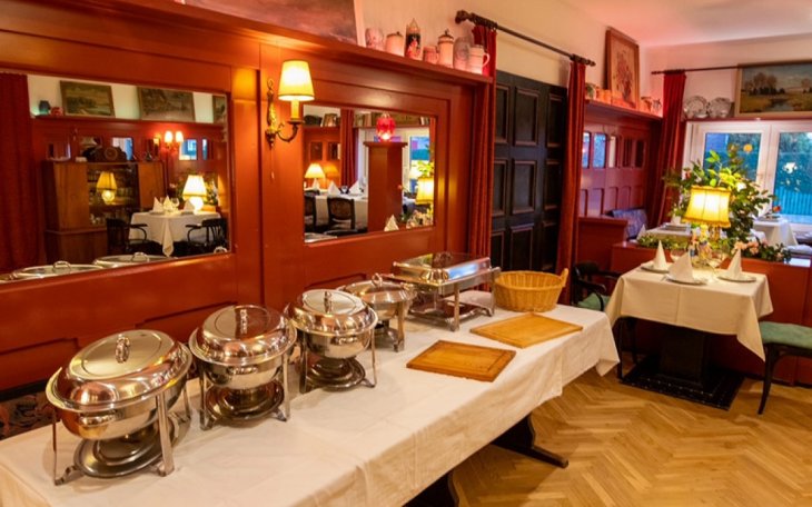 Alter Tanzsaal Zarrendorf saalvermietung.de 14.jpg