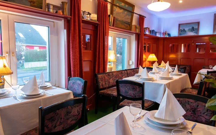 Alter Tanzsaal Zarrendorf saalvermietung.de 3.jpg