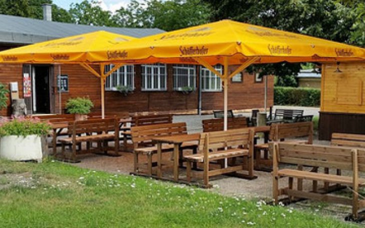 freisitz-elstertal-saloon saalvermietung.de 1.jpg