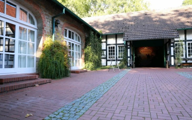 Eventsaal Wallmann saalvermietung.de 12.jpg