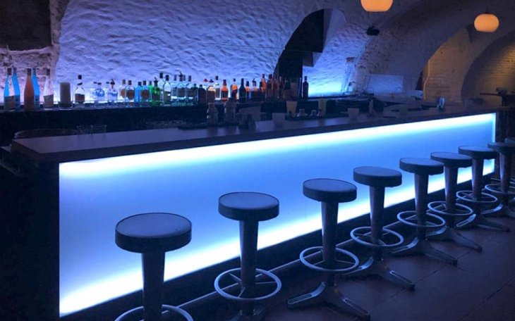 schlupfloch-walldorf-lounge-bar-club-salvermietung.de 2.jpg