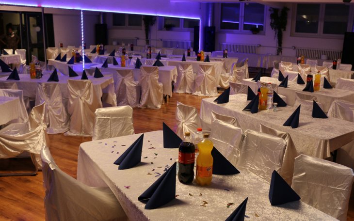 Happy Hours Party- und Trainingssaal saalvermietung.de 3.jpg