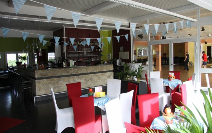 Happy Hours Das Bistro saalvermietung.de 3.jpg