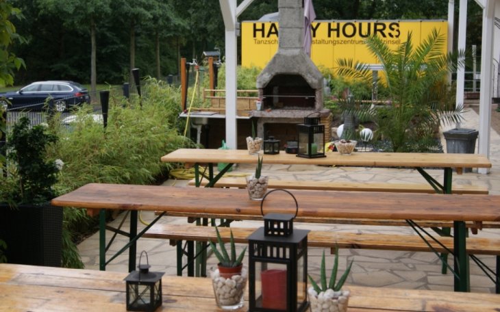 Happy Hours Der Biergarten saalvermietung.de 4.jpg