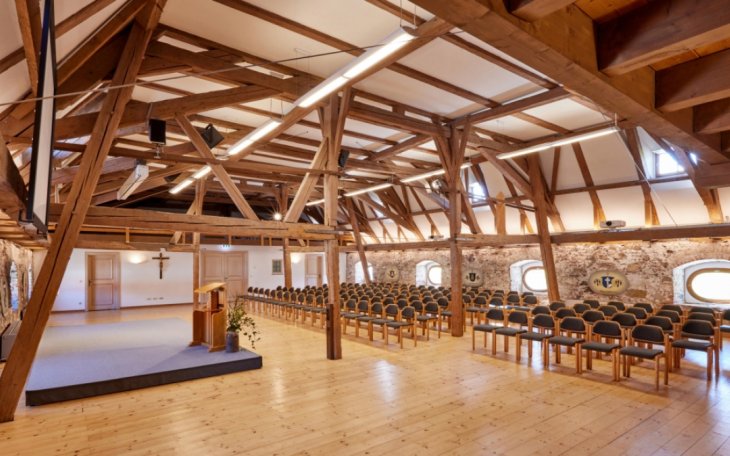 Zentrum für Umwelt und Kultur Benediktbeuern Allianzsaal saalver