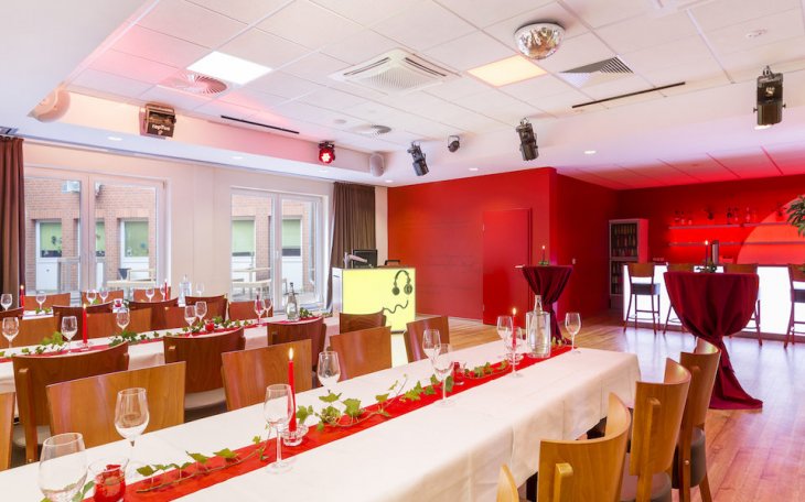 Garbsen Kressler Partyraum saalvermietung.de 3.jpg