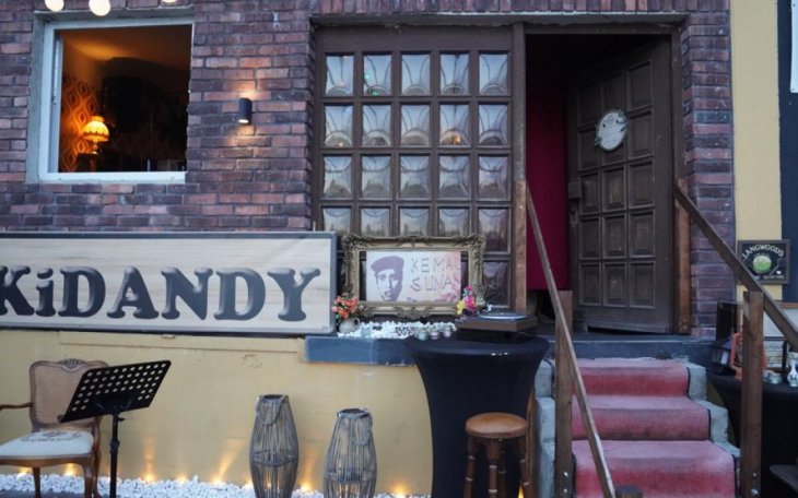 Dandy Universaal Eventlocation Köln saalvermietung.de 2.jpg