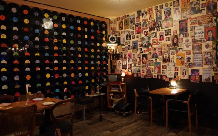 Dandy Universaal Eventlocation Köln saalvermietung.de 5.jpg