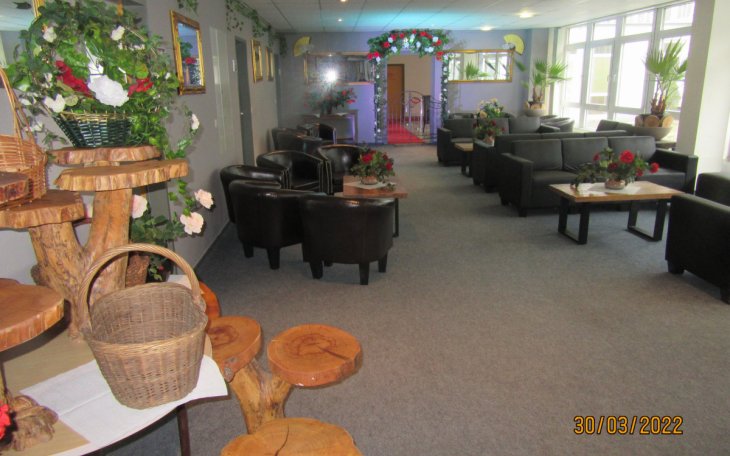 Kleiner Festraum 10 A Camp Schwerin saalvermietung.de 16.jpg