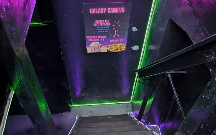 WhatsApp Bild Kiosk Gaming Lounge partyraum.de 3.jpg