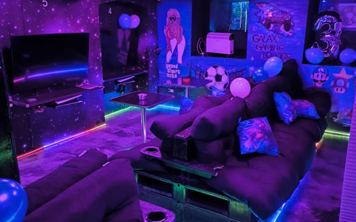 WhatsApp Bild Kiosk Gaming Lounge partyraum.de 5.jpg