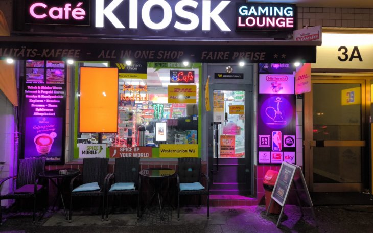 WhatsApp Bild Kiosk Gaming Lounge partyraum.de 1.jpg